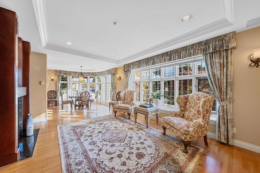 1426 W 48th Avenue Vancouver, BC - 6