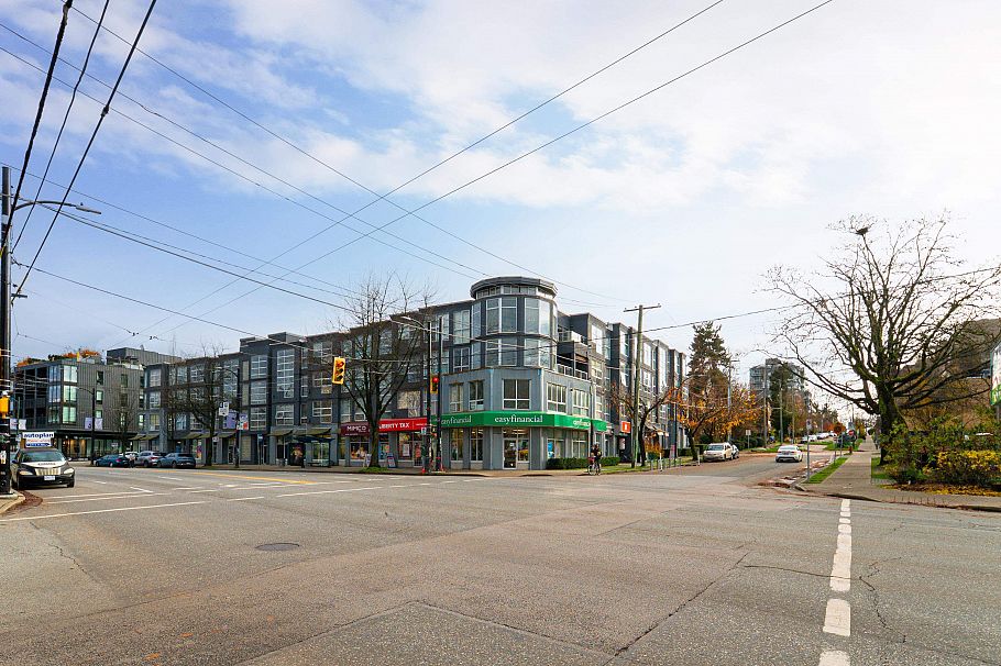 307 418 E Broadway Vancouver, BC - 26