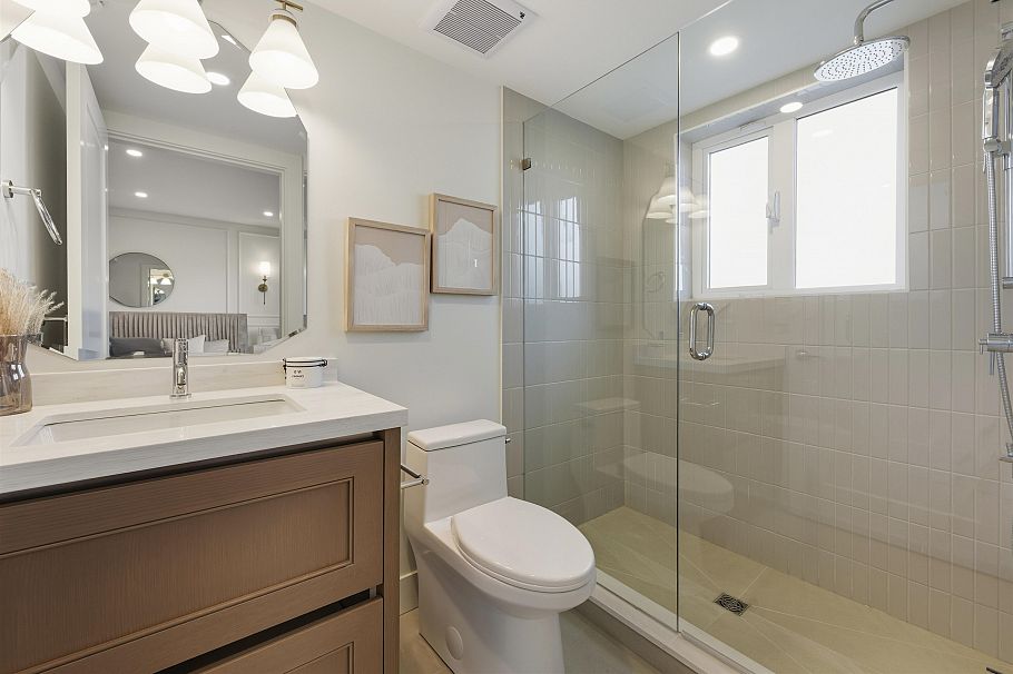 1759 W 16th Avenue Vancouver, BC - 21