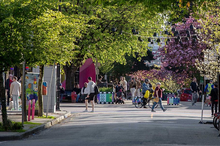 201 1535 Nelson Street Vancouver, BC - 32