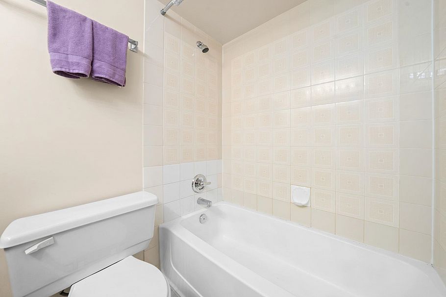 307 1330 Hornby Street Vancouver, BC - 22