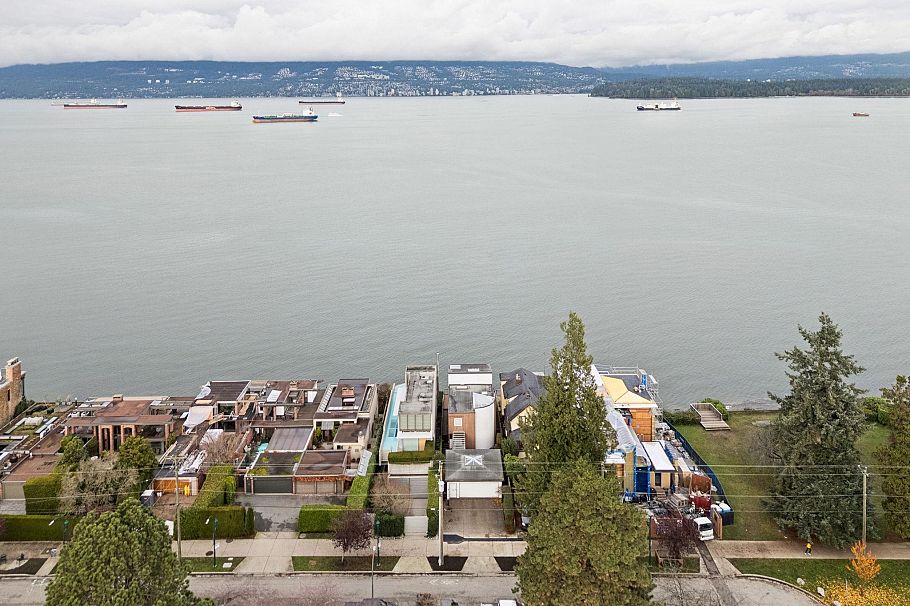 3243 Point Grey Road Vancouver, BC - 13