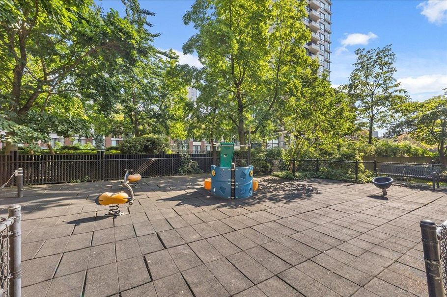 2308 928 Homer Street Vancouver, BC - 20