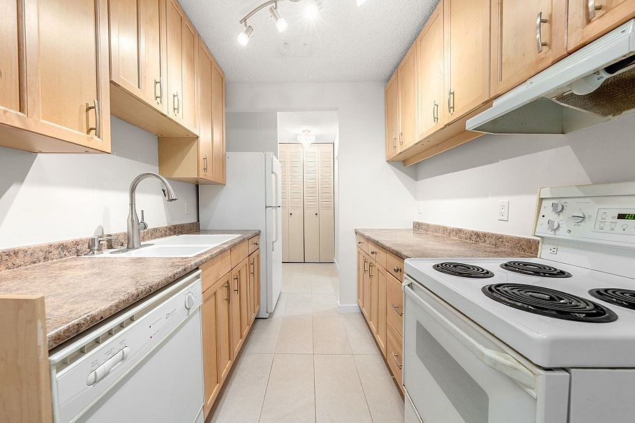 119 2012 Fullerton Avenue North Vancouver, BC - 5