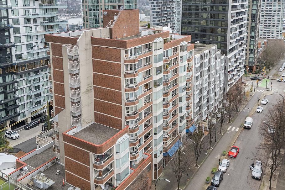 307 1330 Hornby Street Vancouver, BC - 28