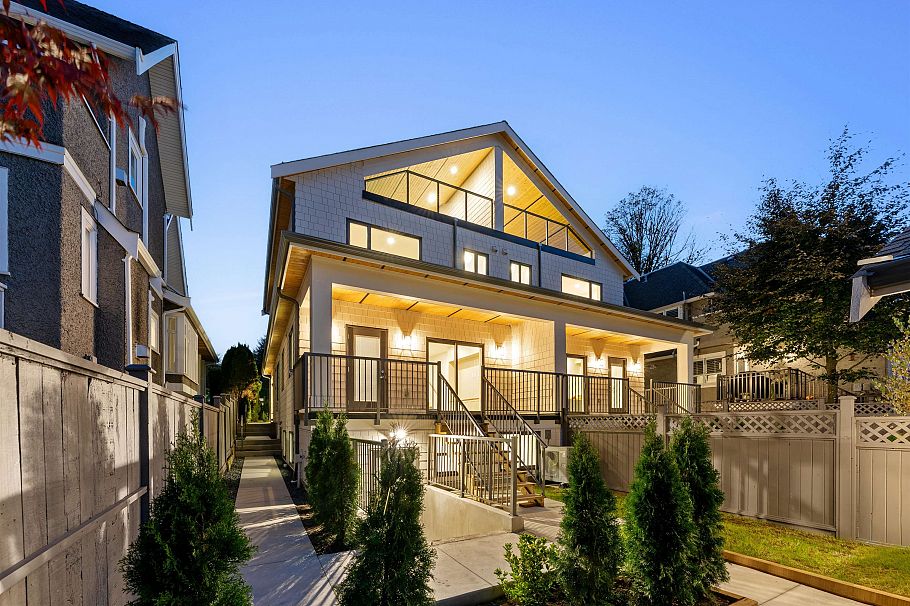 1759 W 16th Avenue Vancouver, BC - 38