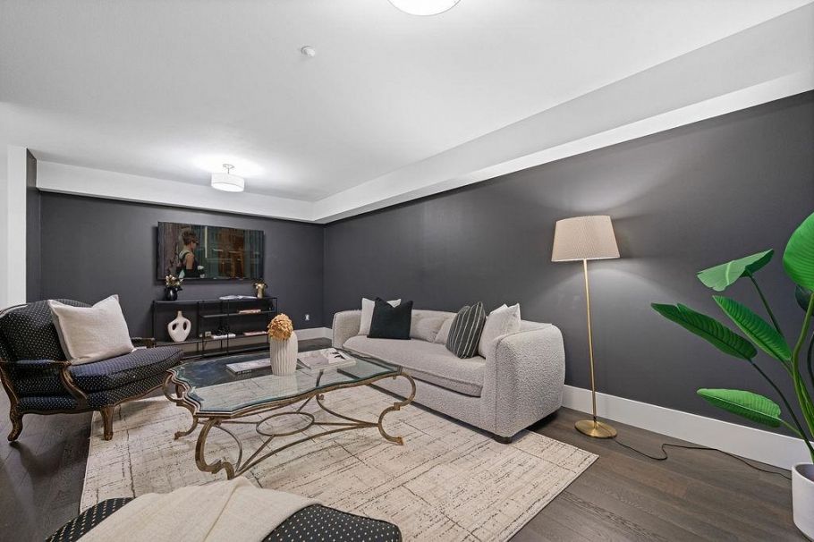 3761 Edgemont Boulevard North Vancouver, BC - 33