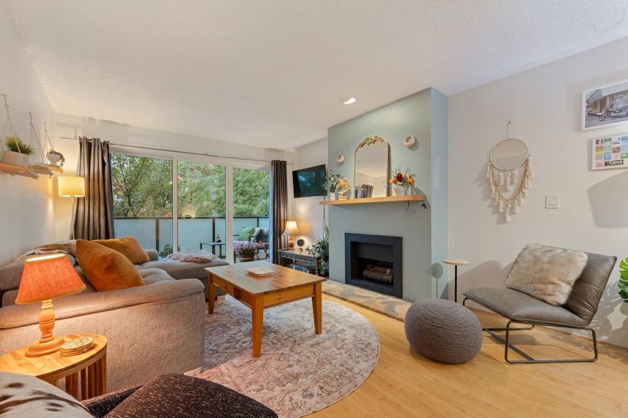 208 1516 Charles Street Vancouver, BC - 1