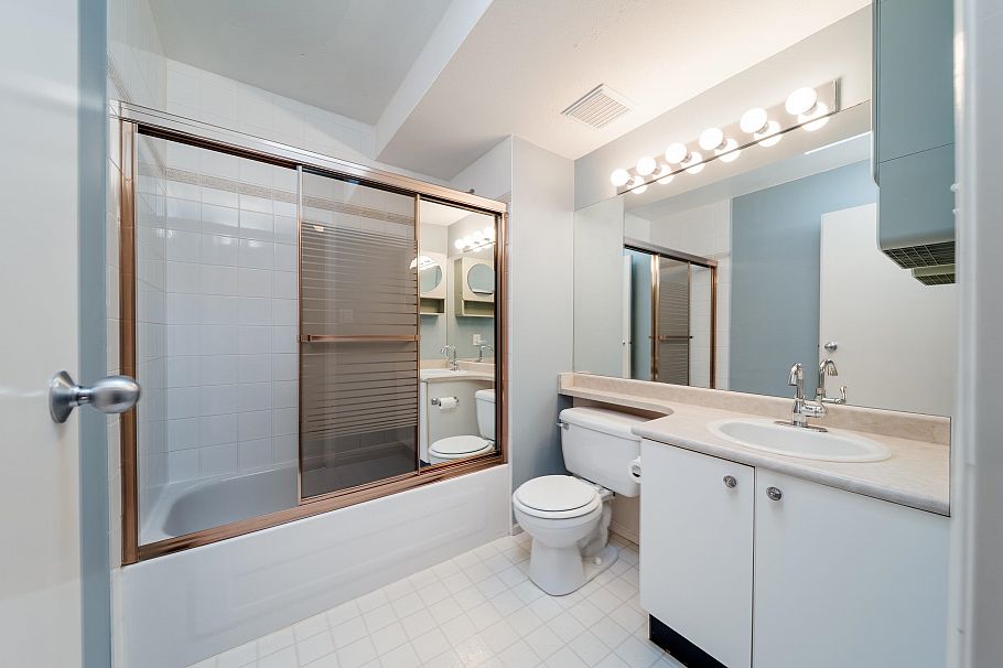 307 418 E Broadway Vancouver, BC - 21