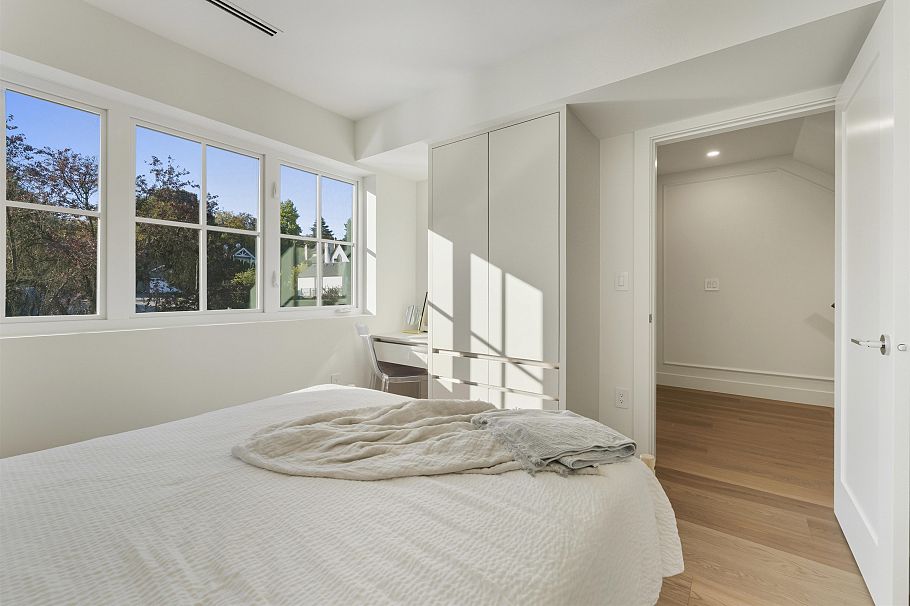 1759 W 16th Avenue Vancouver, BC - 26