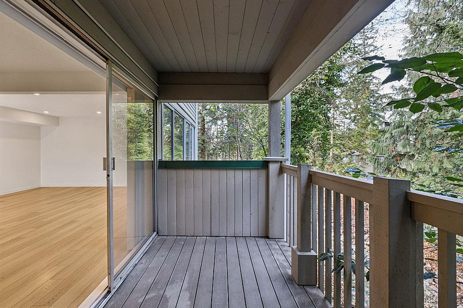 879 Westview Crescent North Vancouver, BC - 17