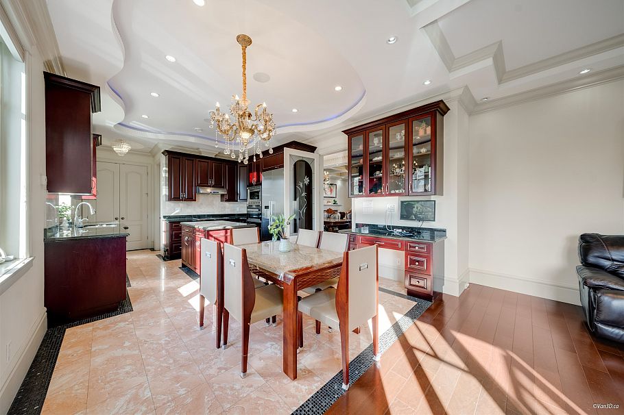 6633 Neal Street Vancouver, BC - 9