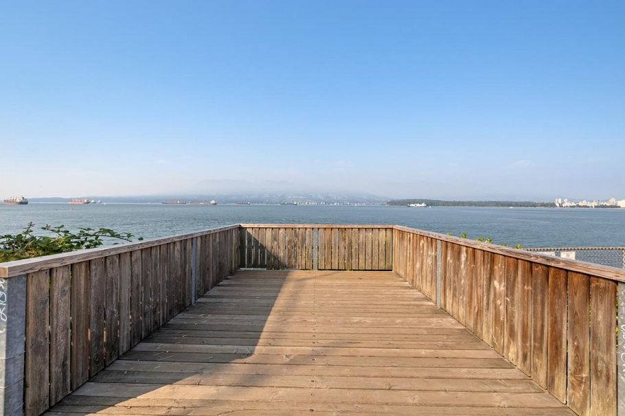 3274 W 1st Avenue Vancouver, BC - 28