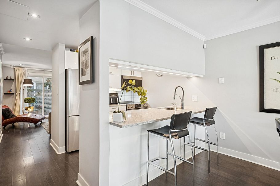 105 1554 Burnaby Street Vancouver, BC - 6