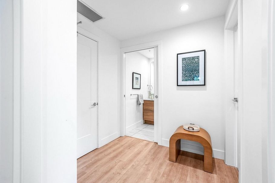 102 2375 Emery Court North Vancouver, BC - 10