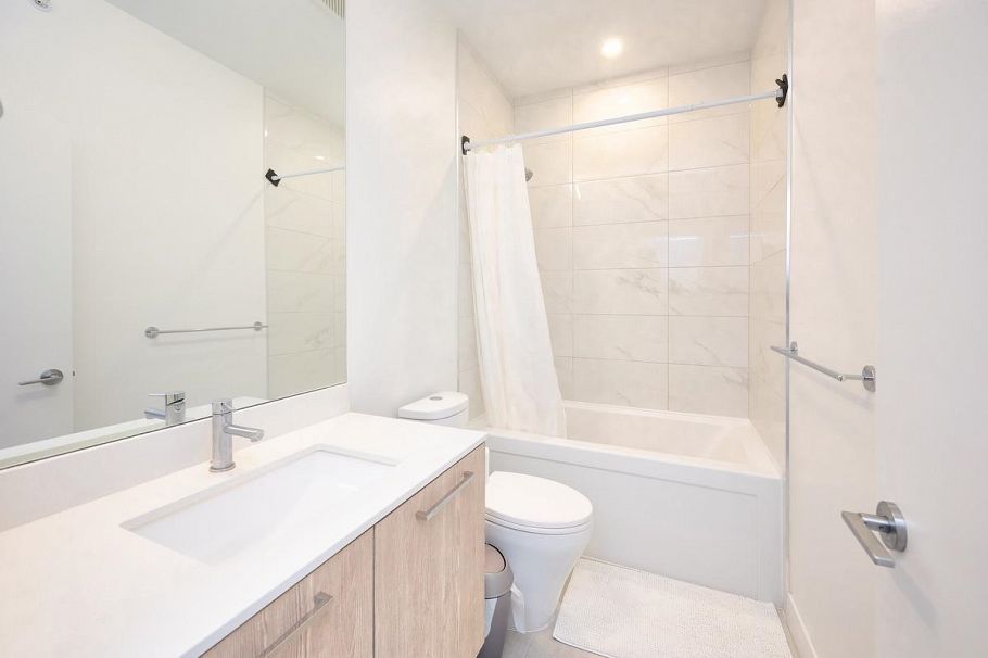 30 3597 Malsum Drive North Vancouver, BC - 14