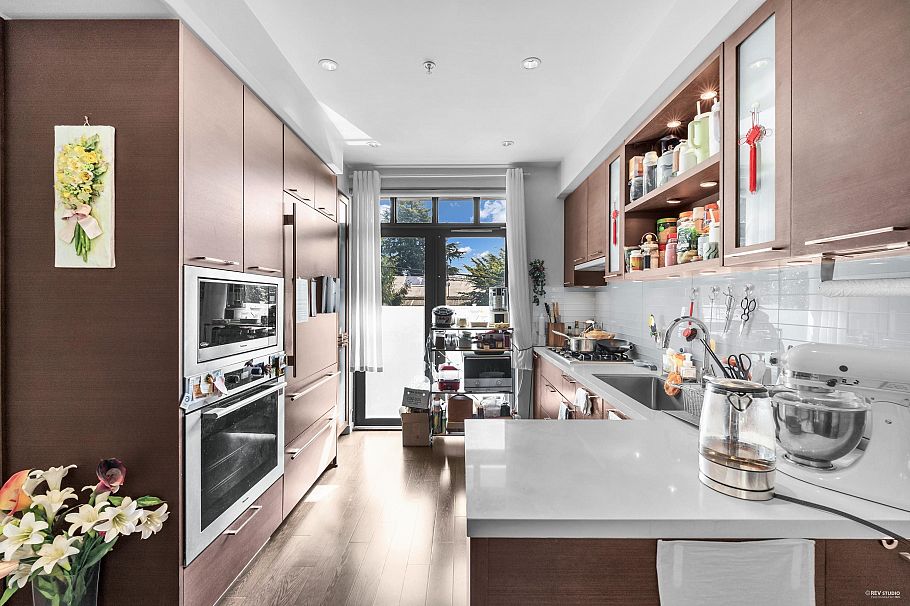 6426 Ash Street Vancouver, BC - 8