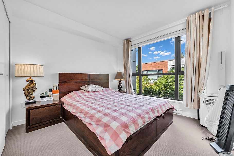 6426 Ash Street Vancouver, BC - 16