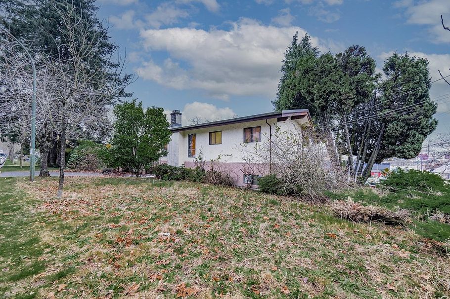 1710 Island Avenue Vancouver, BC - 3