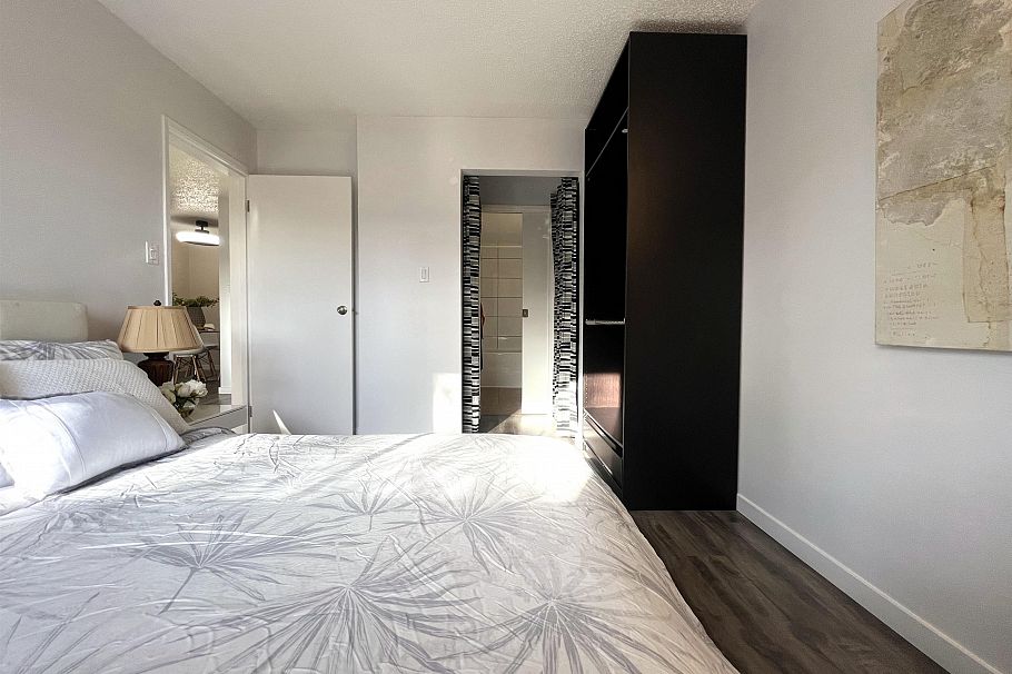 104 8775 Cartier Street Vancouver, BC - 20