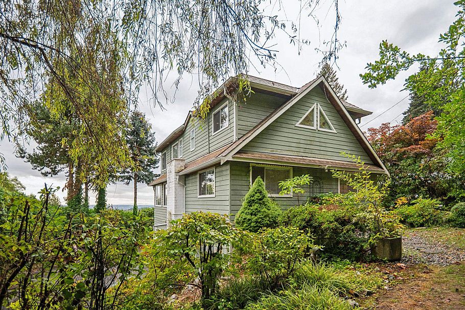 1089 Kilmer Road North Vancouver, BC - 33