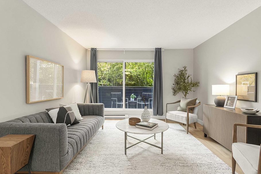 216 1990 W 6th Avenue Vancouver, BC - 1