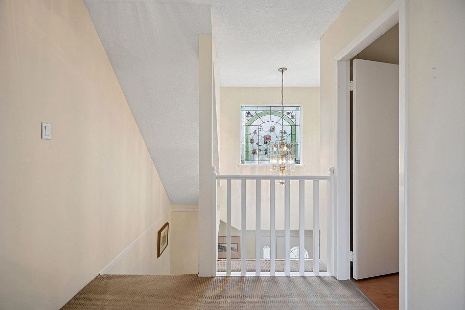 1089 Kilmer Road North Vancouver, BC - 17