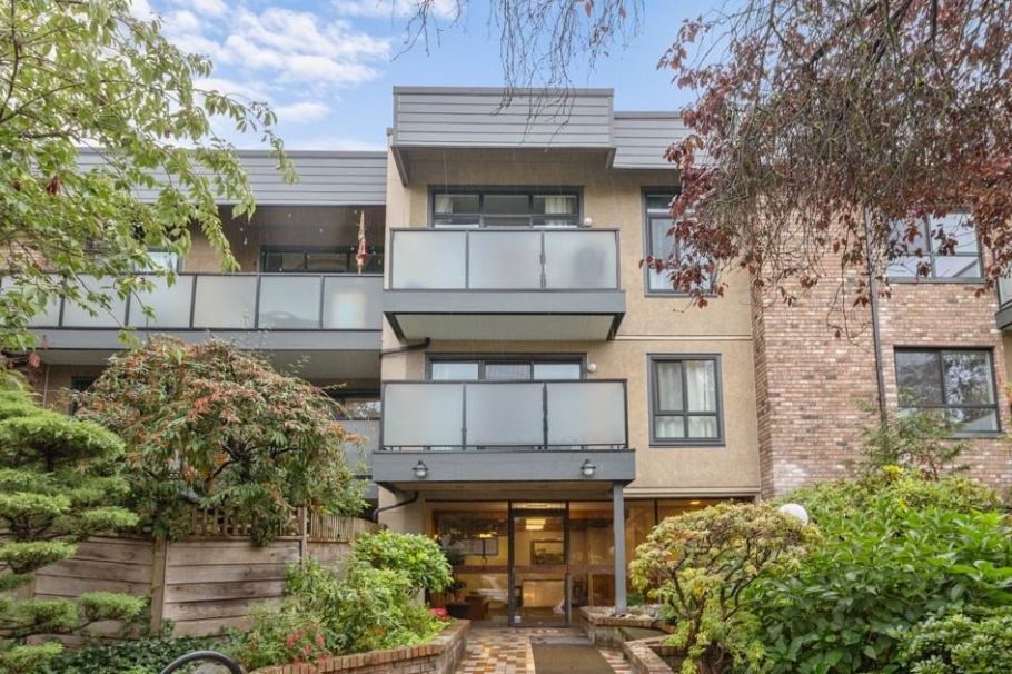 208 1516 Charles Street Vancouver, BC - 24