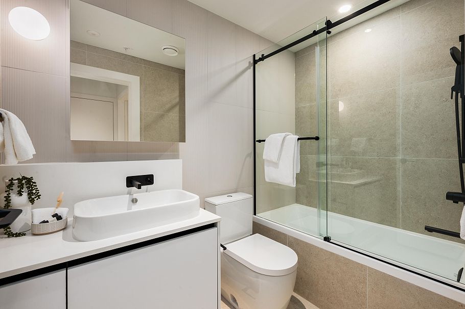 134 473 W 28th Avenue Vancouver, BC - 4