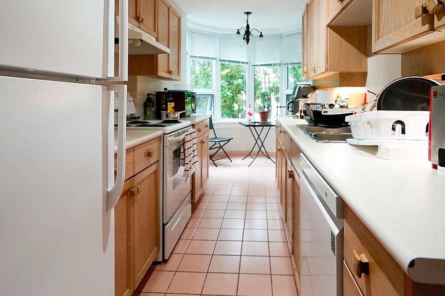 101 1845 Robson Street Vancouver, BC - 7