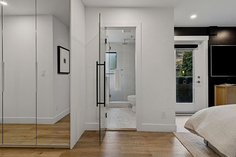 104 2119 Yew Street Vancouver, BC - 29