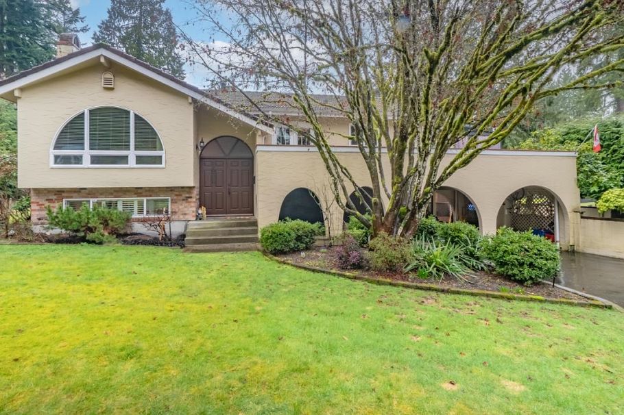 1630 Layton Drive North Vancouver, BC - 34