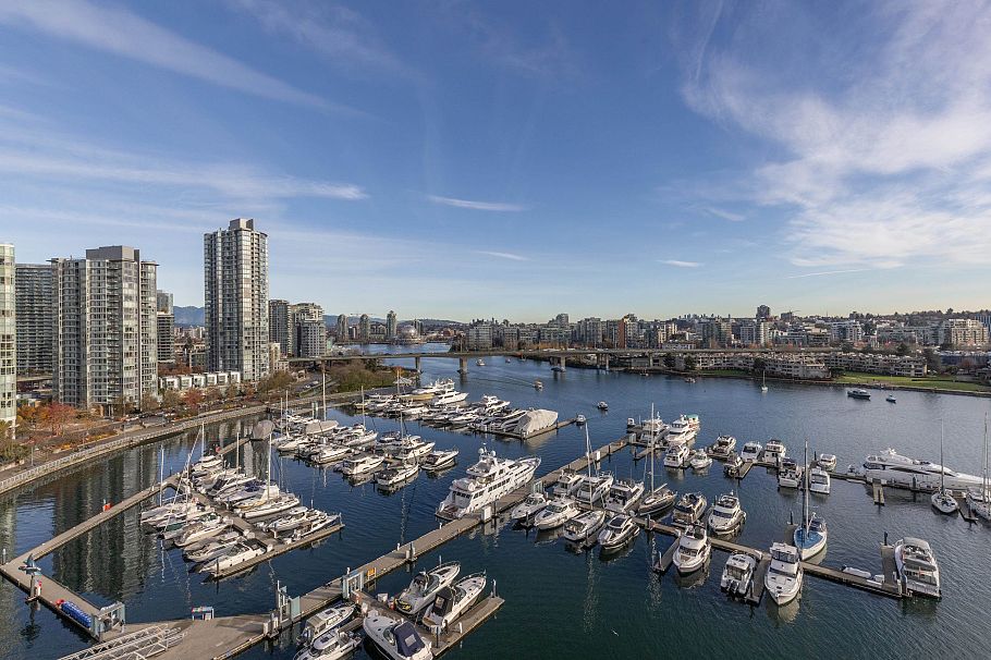 1601 1228 Marinaside Crescent Vancouver, BC - 21