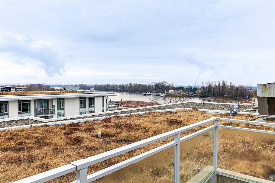 108 3188 Riverwalk Avenue Vancouver, BC - 32