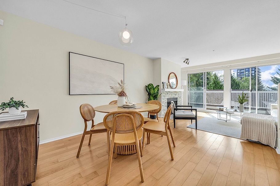 3461 Amberly Place Vancouver, BC - 2