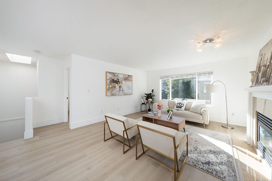 3638 Maginnis Avenue North Vancouver, BC - 9