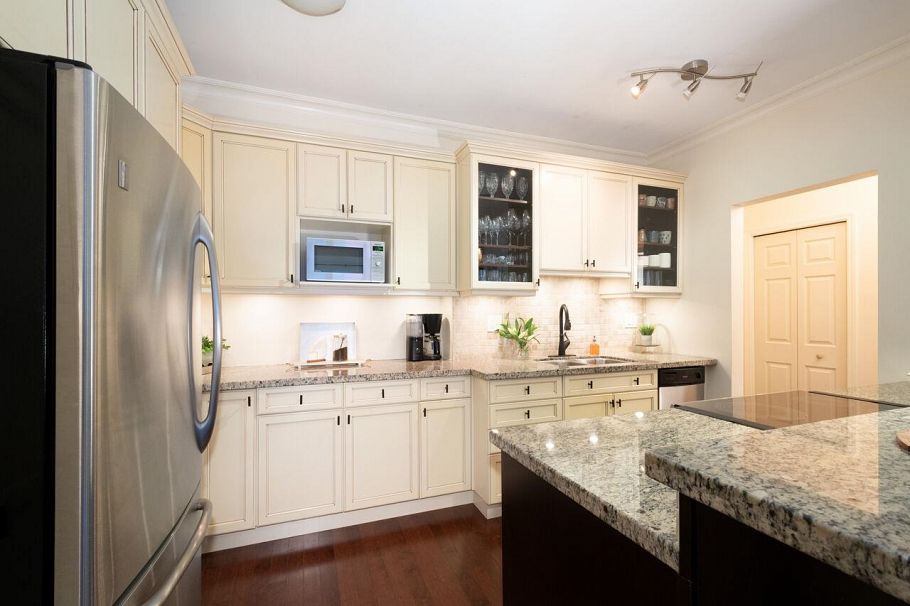 308 1655 Nelson Street Vancouver, BC - 14