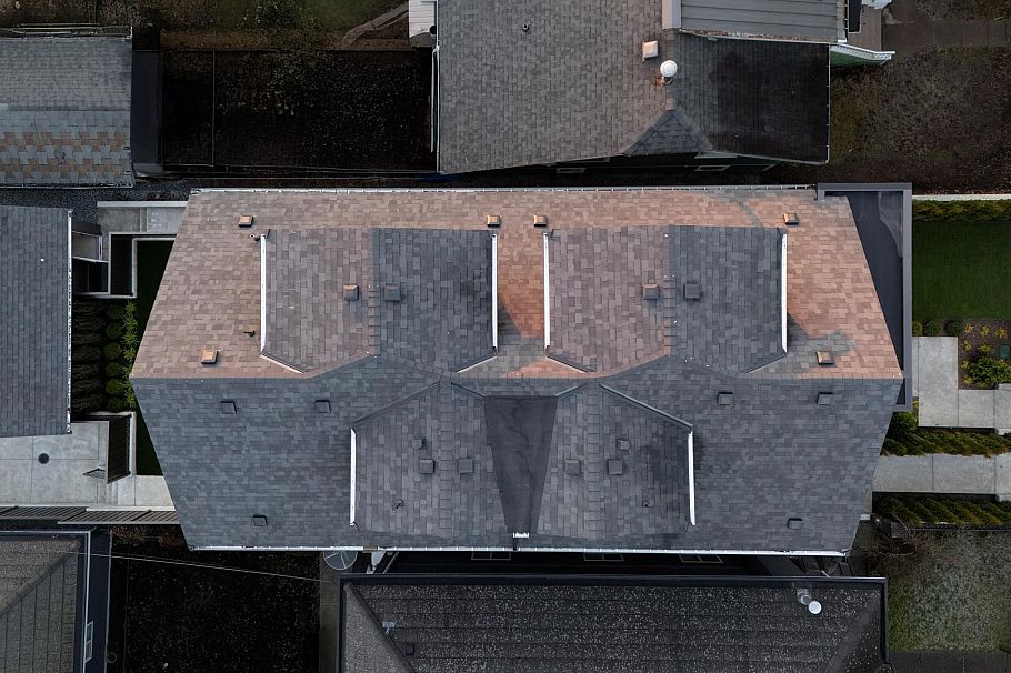 2382 E 5th Avenue Vancouver, BC - 23