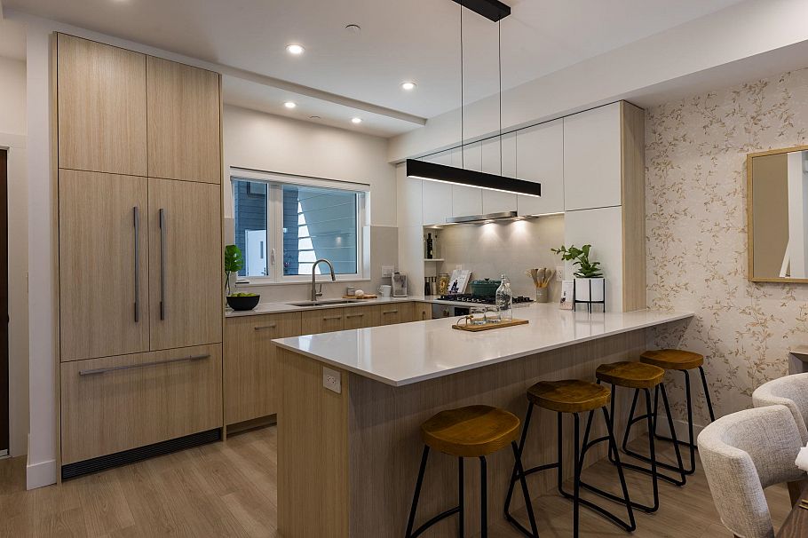 102 342 Mountain Highway North Vancouver, BC - 24