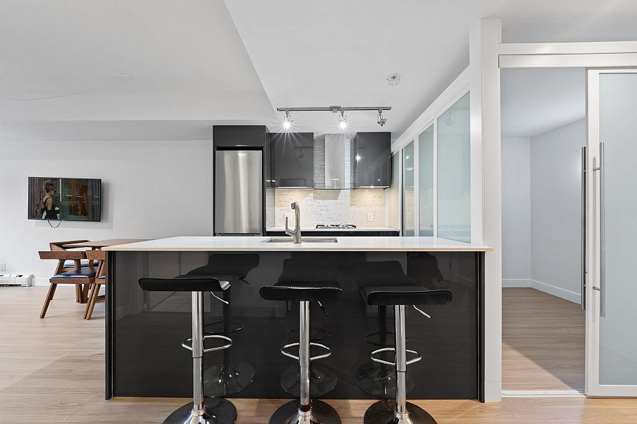 404 1283 HOWE STREET, Vancouver BC V6Z 1C1 Vancouver, BC - 12