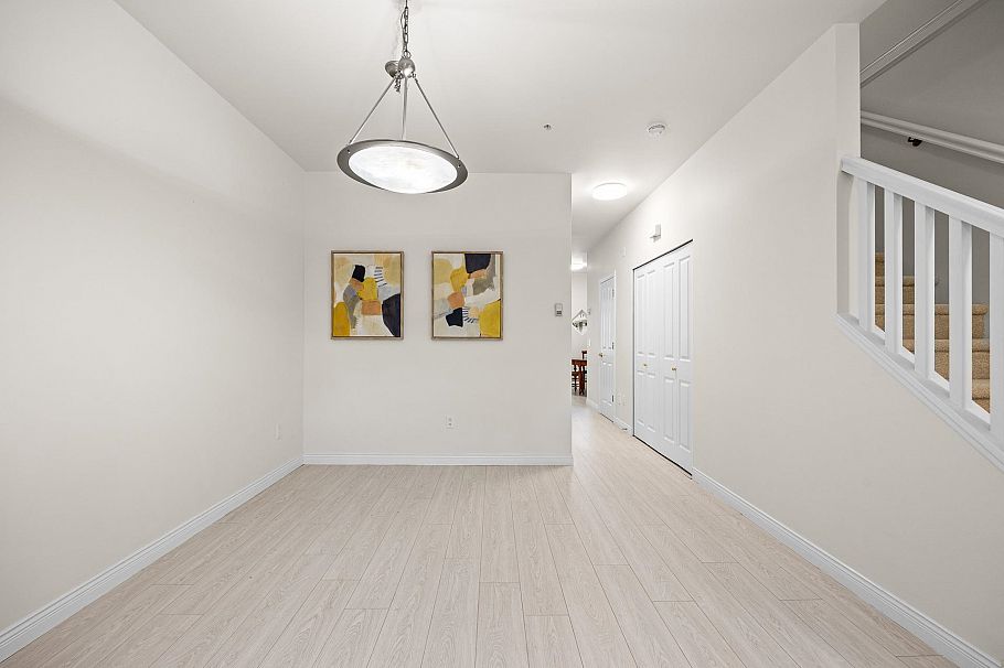 5406 Larch Street Vancouver, BC - 11