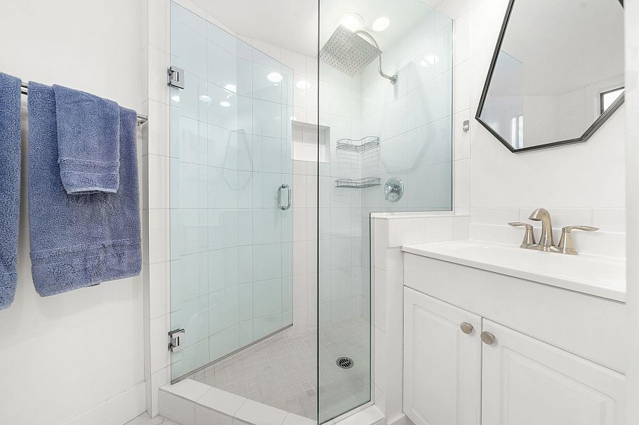 201 1130 W 13th Avenue Vancouver, BC - 26