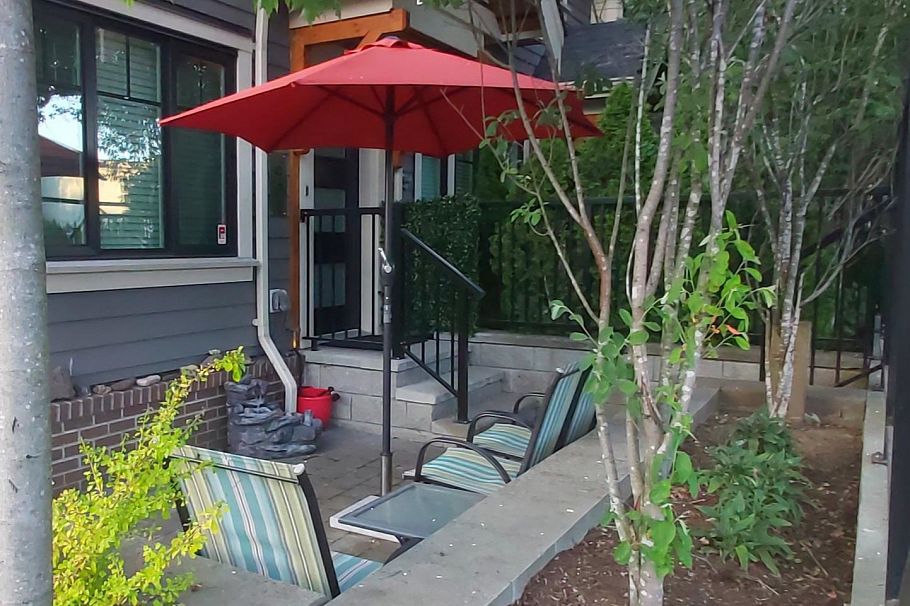 901 E Broadway Street Vancouver, BC - 13