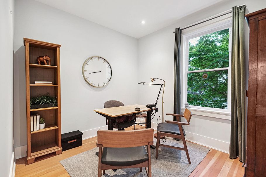 346 E 5th Street North Vancouver, BC - 14