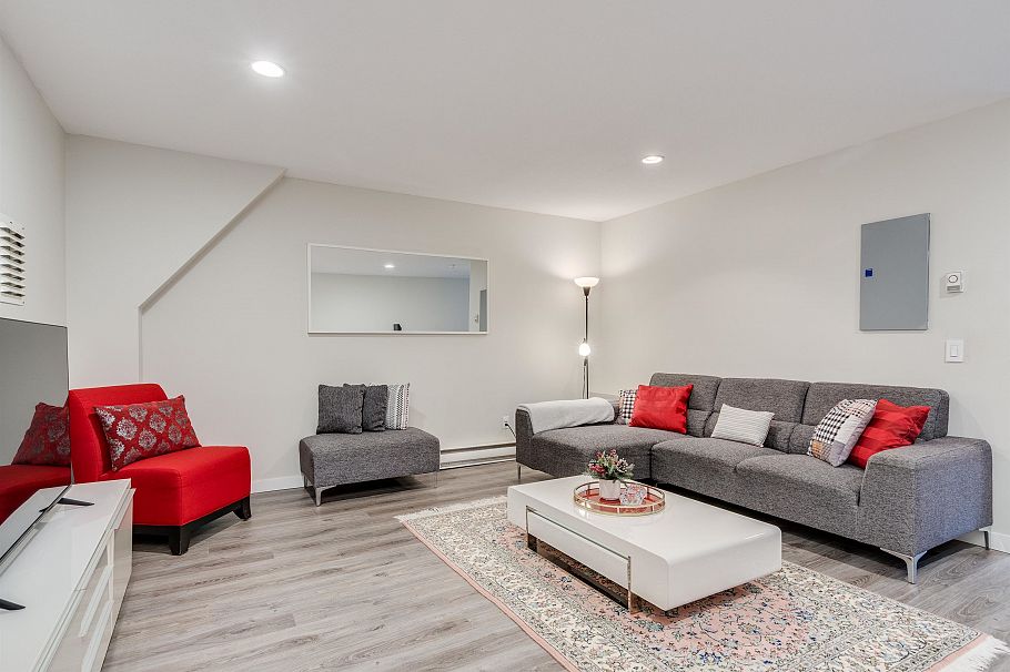 4 233 E 6th Street North Vancouver, BC - 29