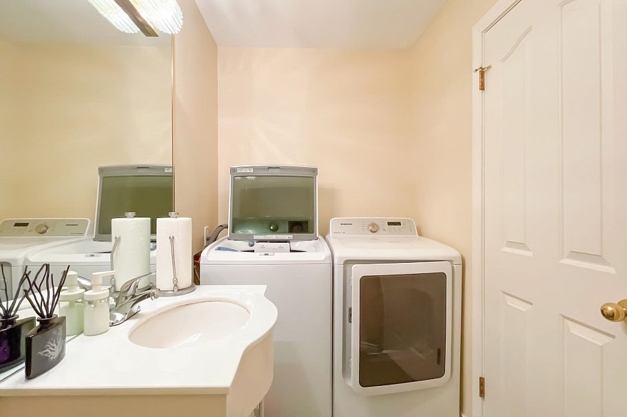 2056 Scarboro Avenue Vancouver, BC - 12