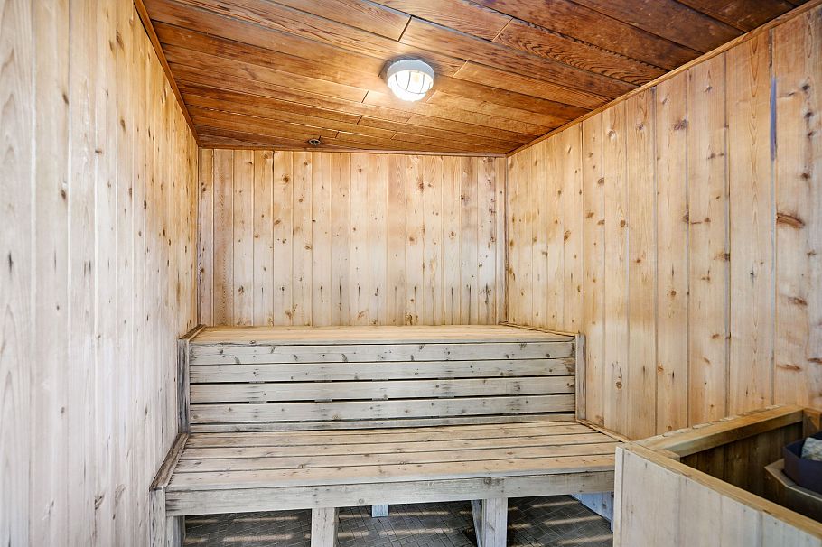 708 133 E Esplanade North Vancouver, BC - 21