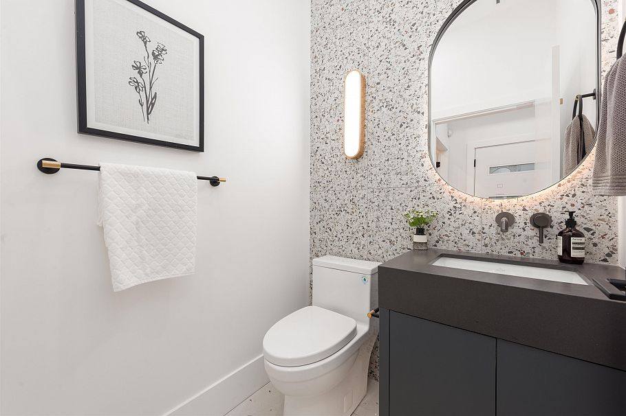 5 371 E 33rd Avenue Vancouver, BC - 16