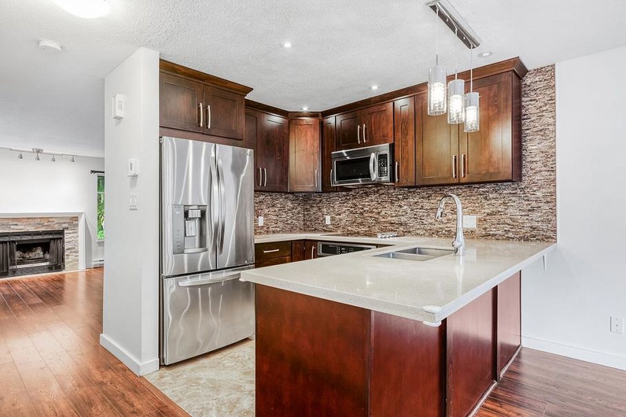 2886 Mt Seymour Parkway North Vancouver, BC - 6