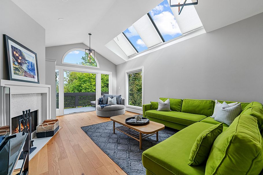 1866 W 15th Avenue Vancouver, BC - 3